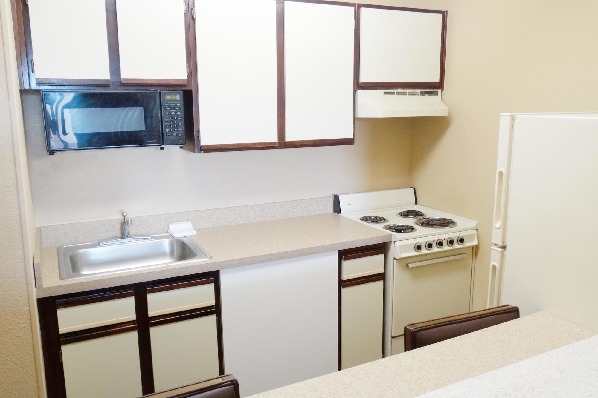 Extended Stay America Select Suites - Rockford - State Street Exteriér fotografie