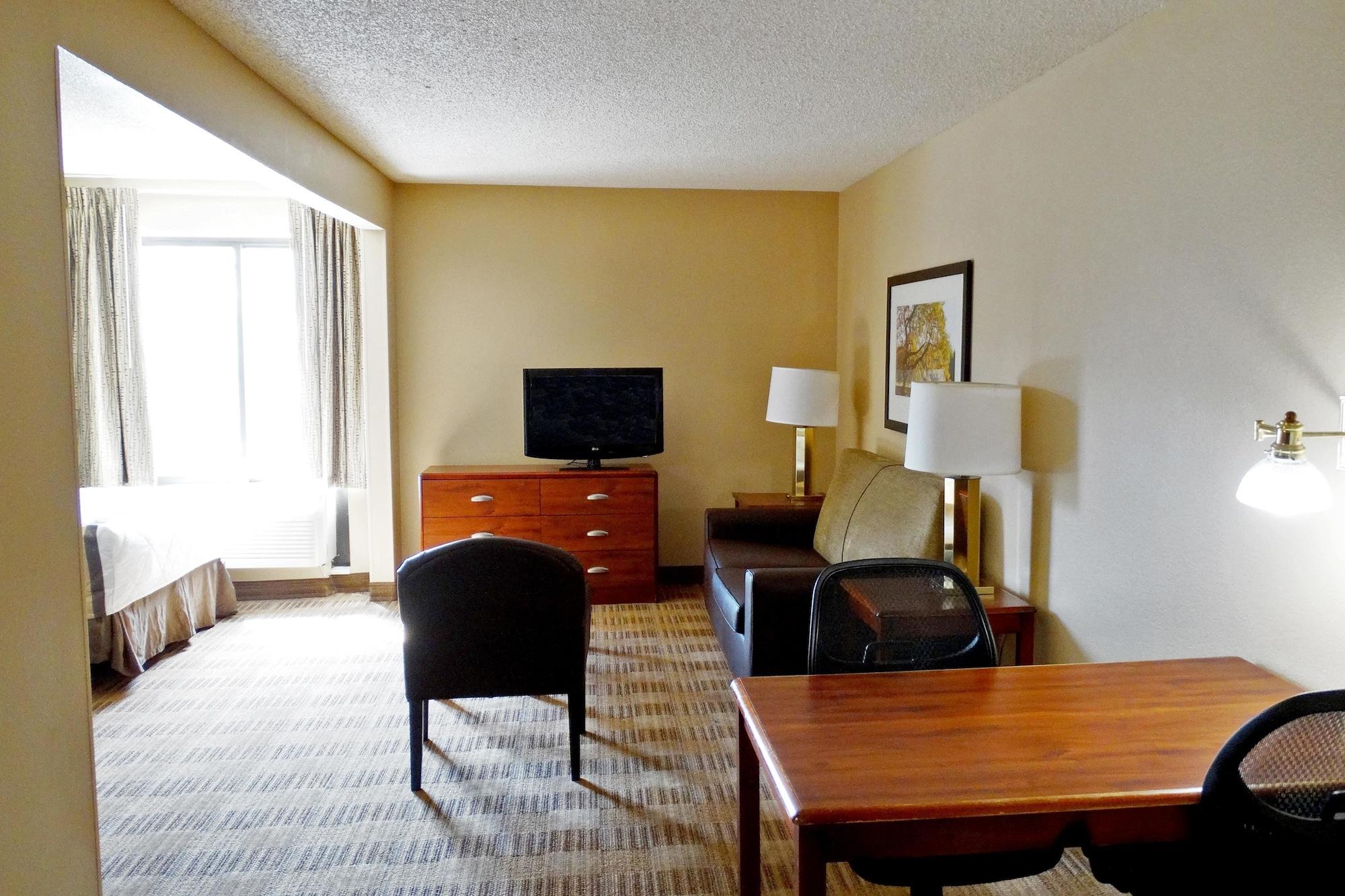 Extended Stay America Select Suites - Rockford - State Street Exteriér fotografie