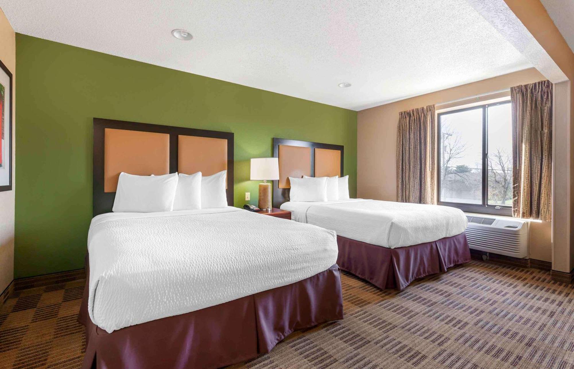 Extended Stay America Select Suites - Rockford - State Street Exteriér fotografie
