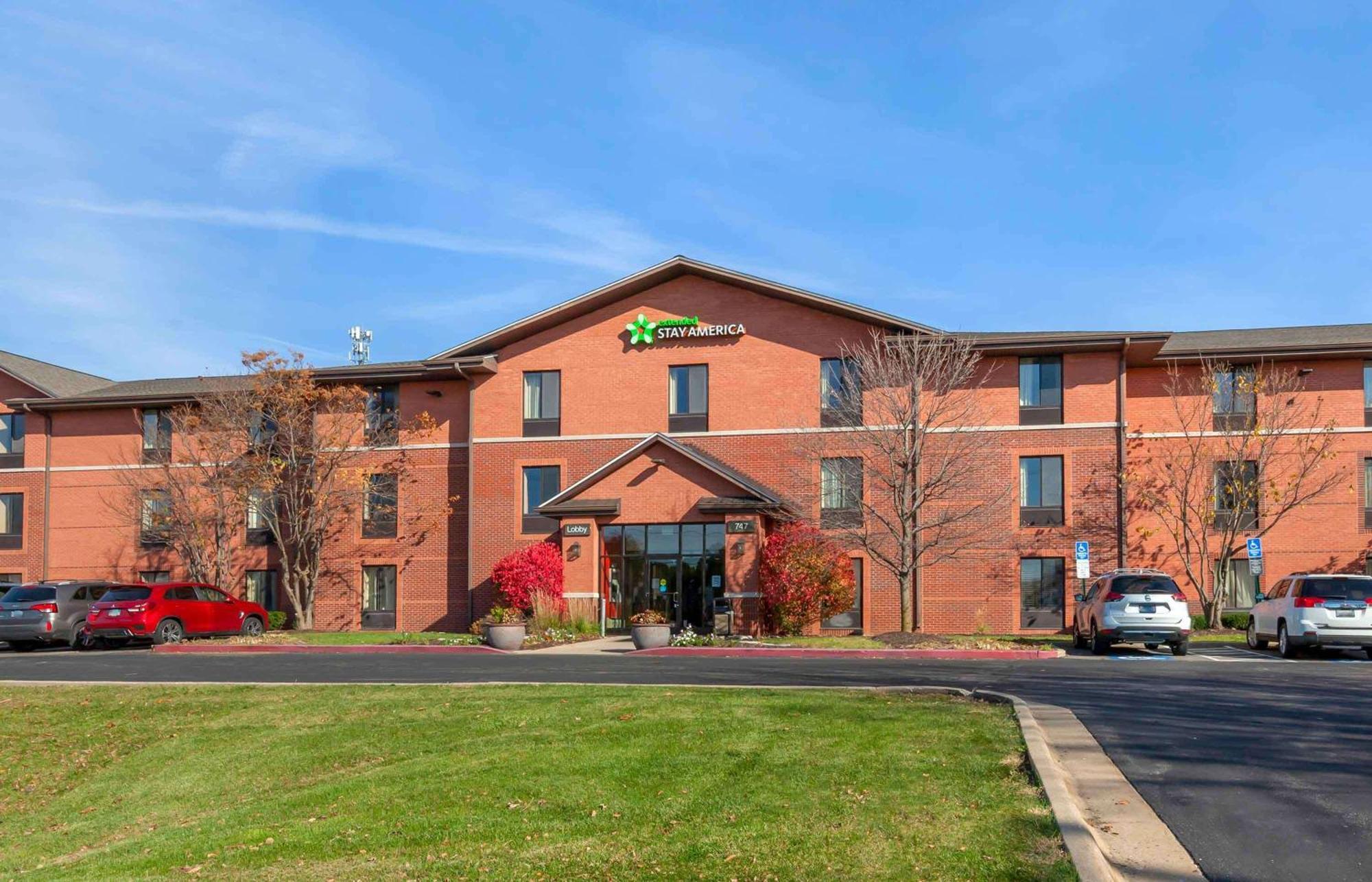 Extended Stay America Select Suites - Rockford - State Street Exteriér fotografie