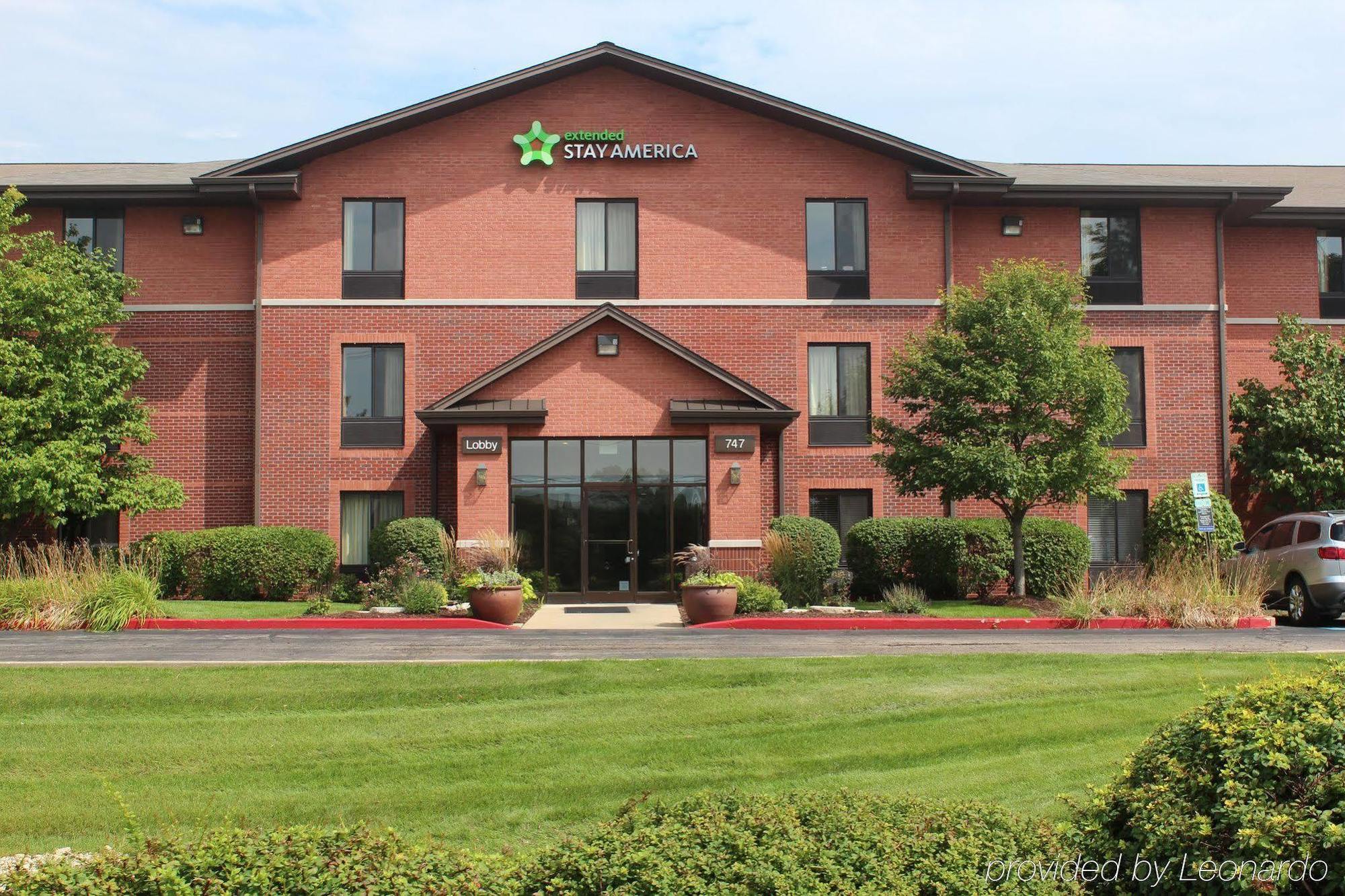 Extended Stay America Select Suites - Rockford - State Street Exteriér fotografie