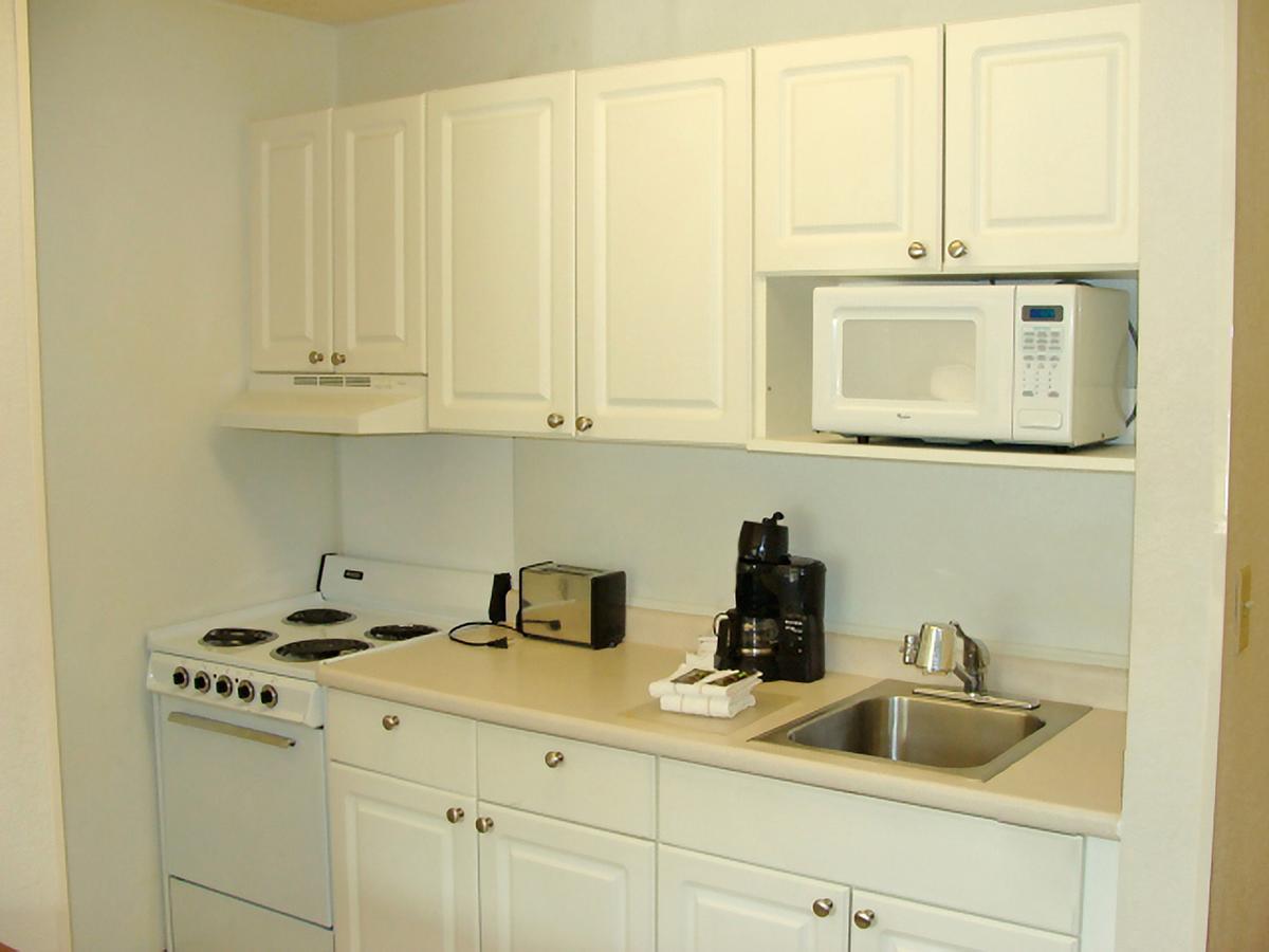 Extended Stay America Select Suites - Rockford - State Street Exteriér fotografie
