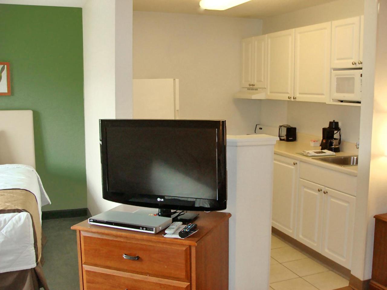 Extended Stay America Select Suites - Rockford - State Street Exteriér fotografie